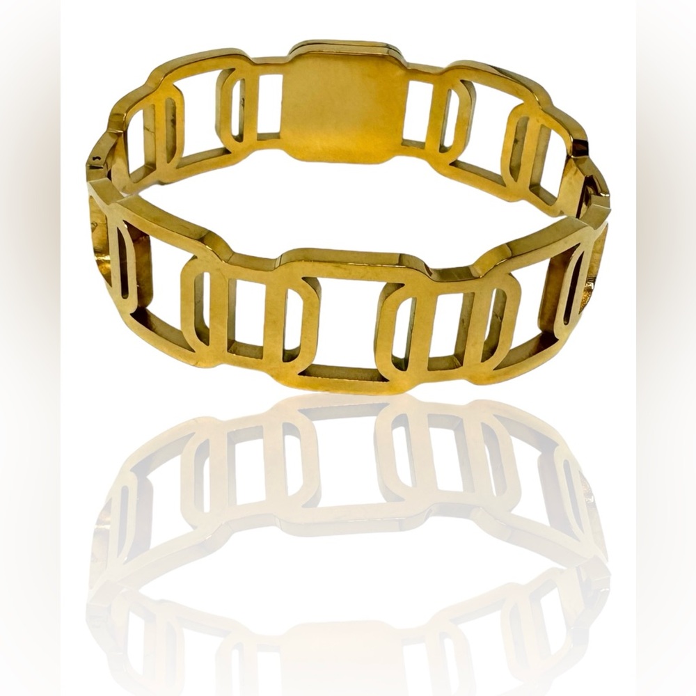 Stainless Steel Gold Color Plated Bangle / Handcuff Bracelet - Picture 5 of 7